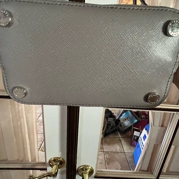 Michael Kors Silver bucket bags - Picture 4 of 7